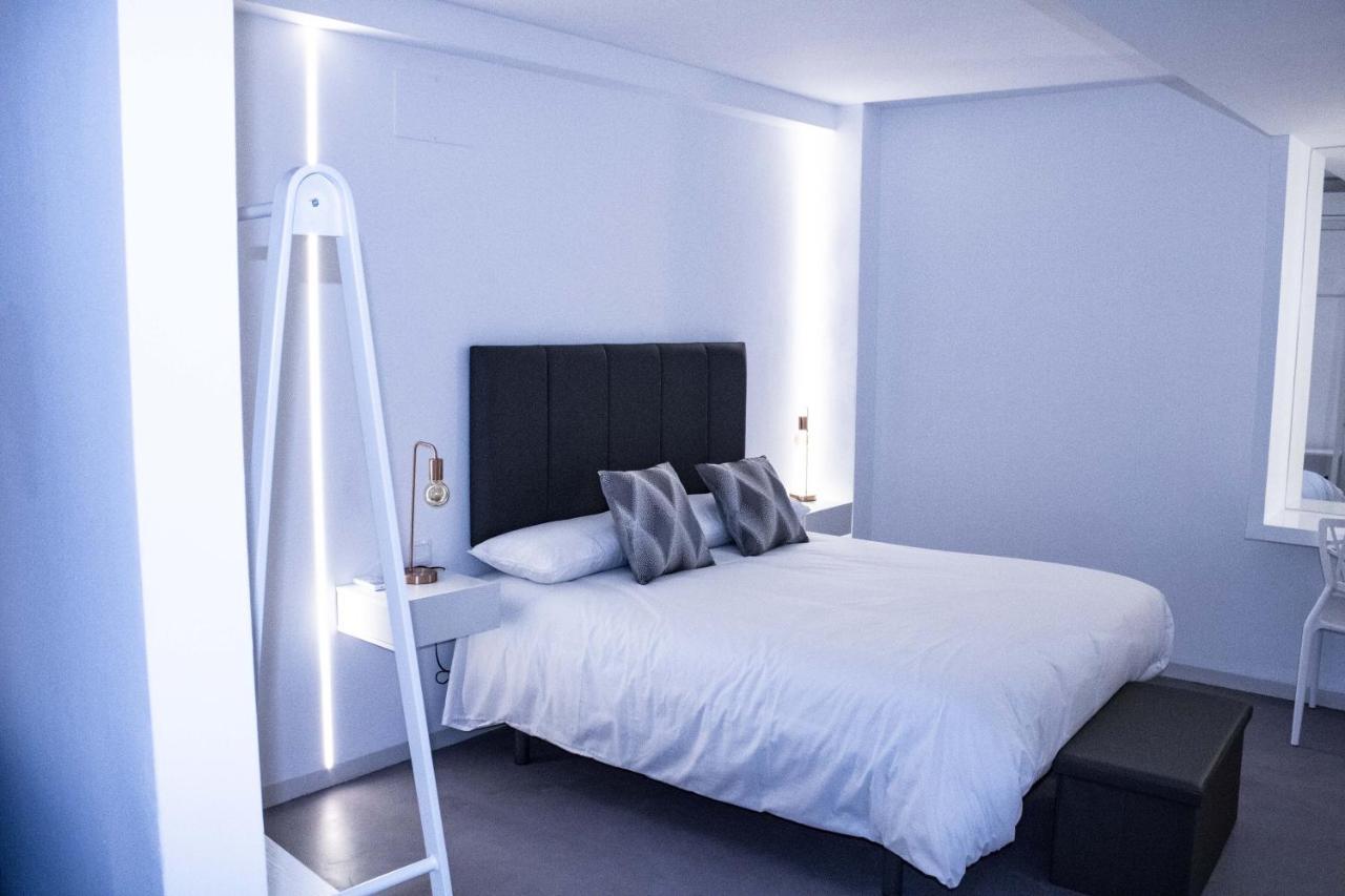 Priego de Córdoba Casa Rural Plaza Santa Ana מראה חיצוני תמונה