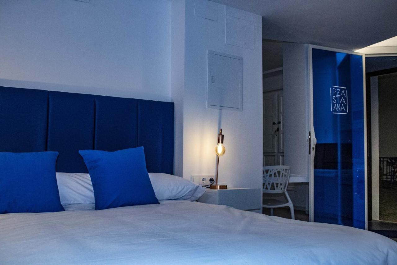 Priego de Córdoba Casa Rural Plaza Santa Ana מראה חיצוני תמונה